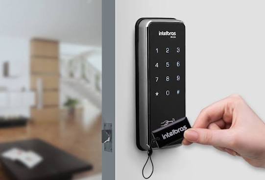 Fechadura Digital Intelbras FR 201